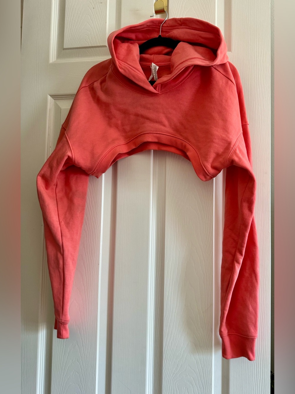 Alo- Cropped Coral Hoodie Sweater - Women